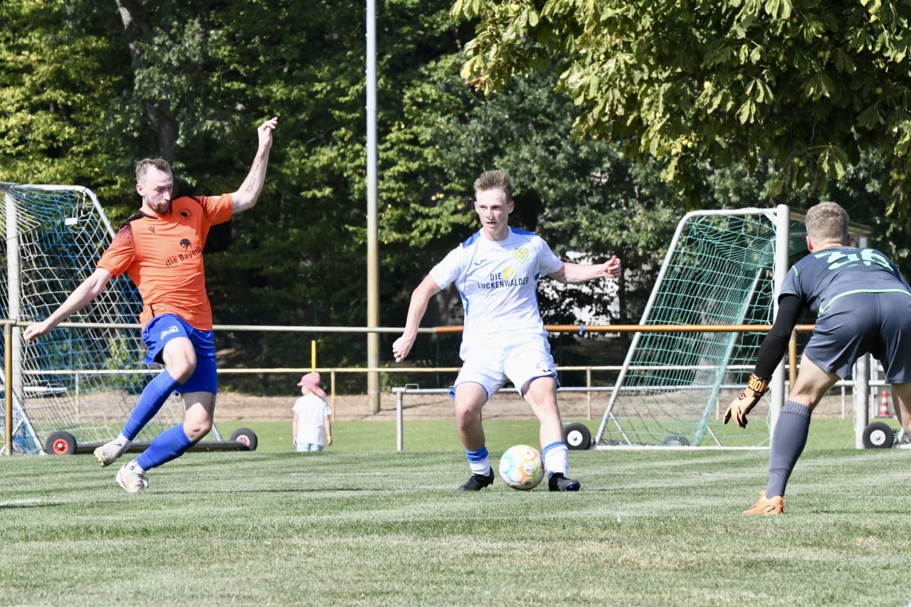 Nicht unbedingt überragend aber doch souverän ins Achtelfinale 30