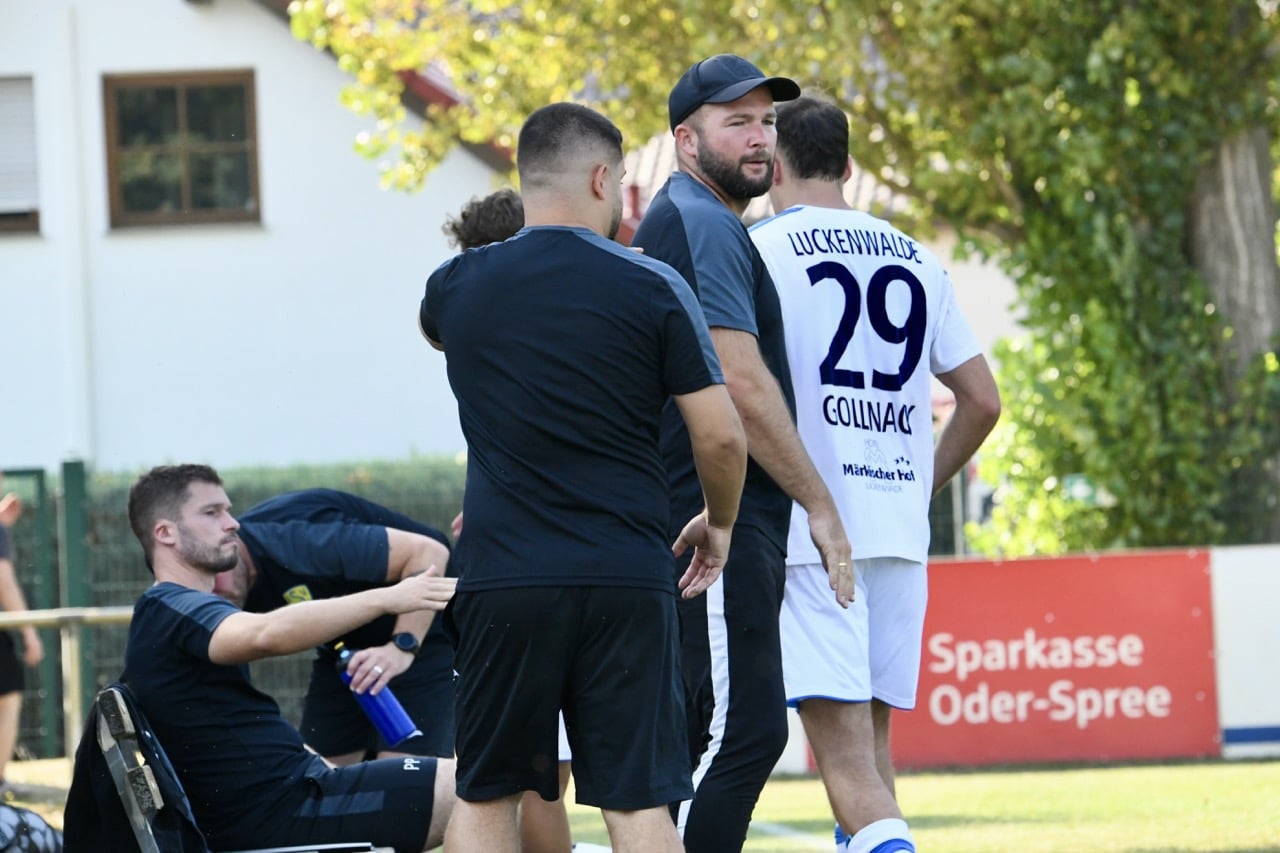 Nicht unbedingt überragend aber doch souverän ins Achtelfinale 60