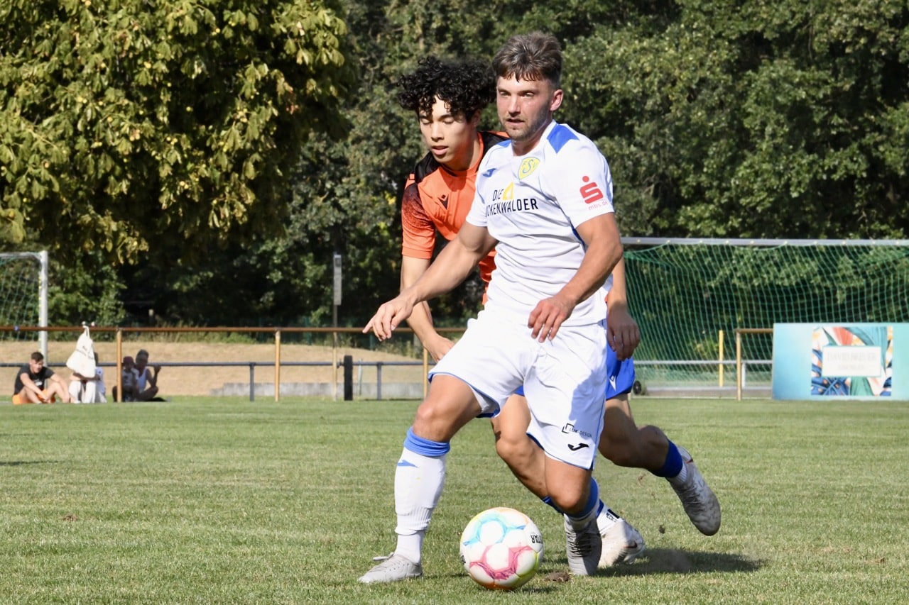 Nicht unbedingt überragend aber doch souverän ins Achtelfinale 67