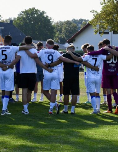 Nicht unbedingt überragend aber doch souverän ins Achtelfinale 16