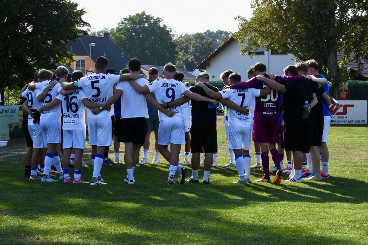 Nicht unbedingt überragend aber doch souverän ins Achtelfinale 69