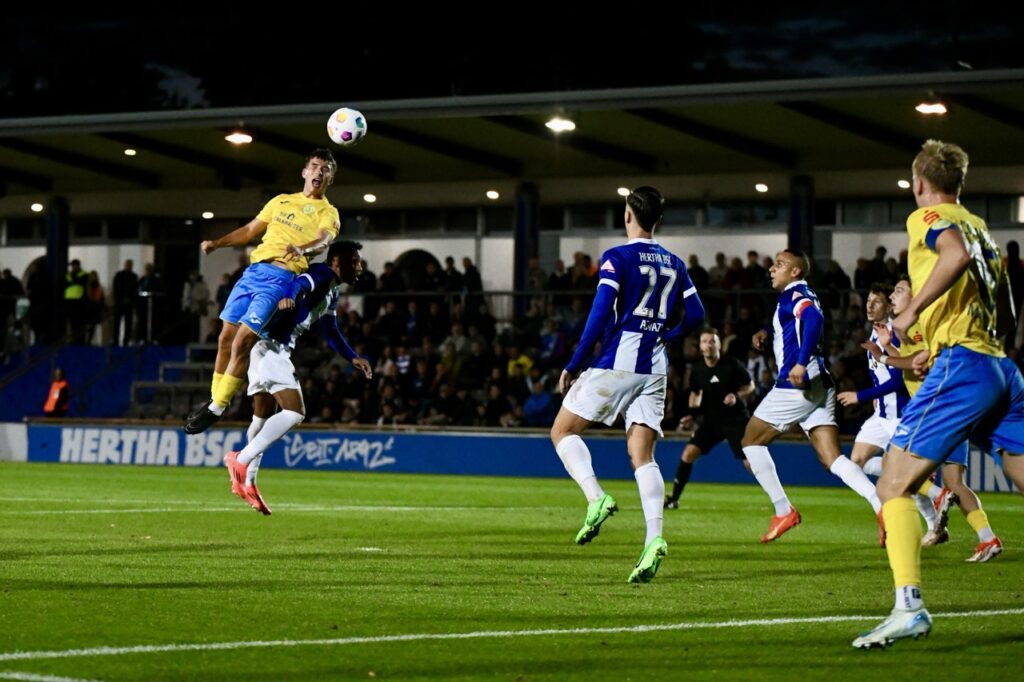 Schwung aus dem ersten Saisonsieg reichte nicht über 90 Minuten 26