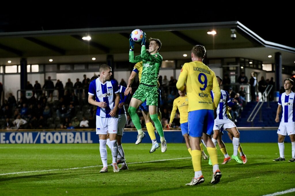 Schwung aus dem ersten Saisonsieg reichte nicht über 90 Minuten 27