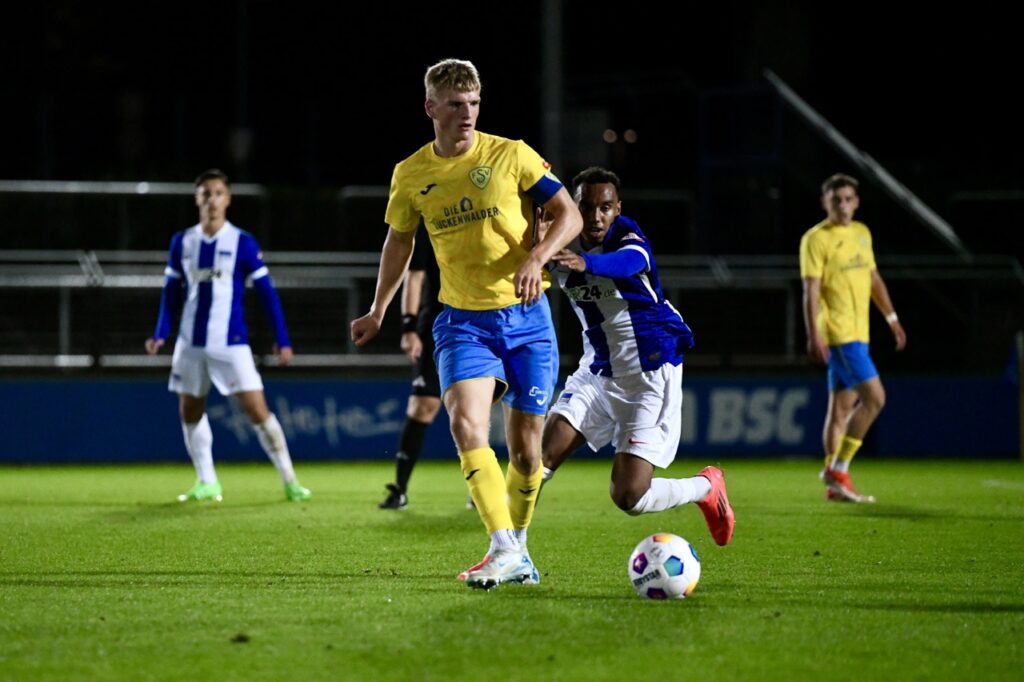 Schwung aus dem ersten Saisonsieg reichte nicht über 90 Minuten 31