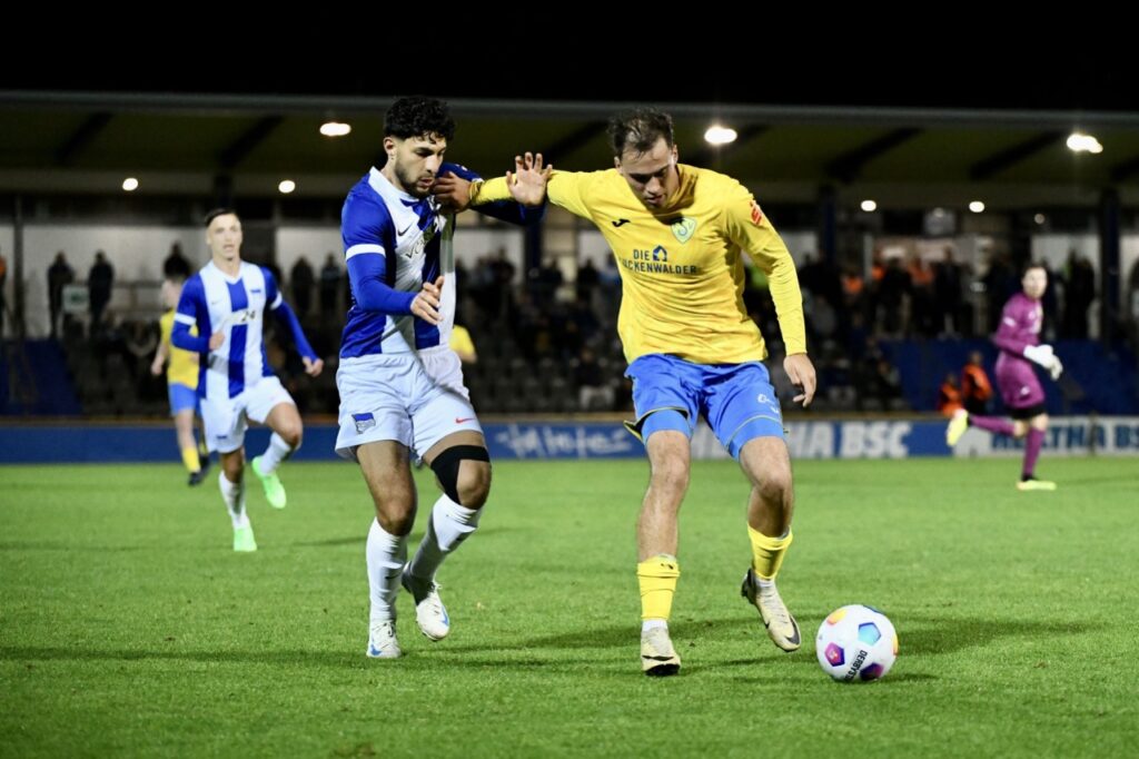 Schwung aus dem ersten Saisonsieg reichte nicht über 90 Minuten 38