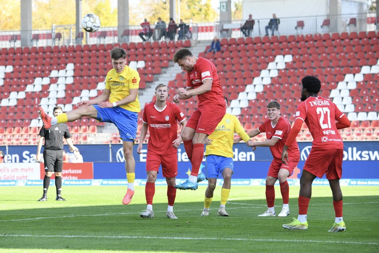 Kein Lohn bei weiter Anreise nach Zwickau 12