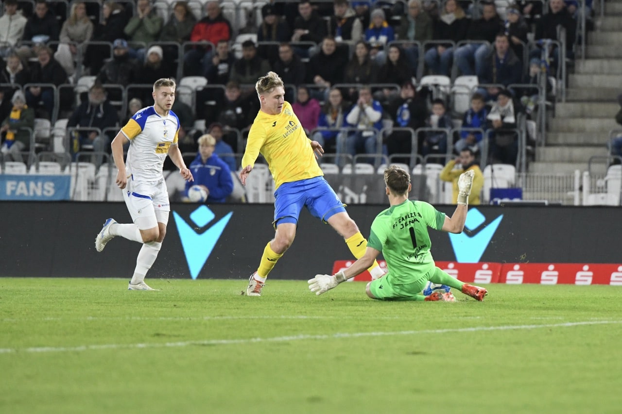 Am ersten Sieg im Paradies dicht vorbeigeschrammt 1 Am ersten Sieg im Paradies dicht vorbeigeschrammt 1