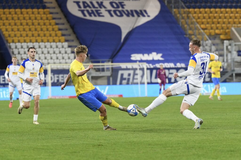 Am ersten Sieg im Paradies dicht vorbeigeschrammt 30 Am ersten Sieg im Paradies dicht vorbeigeschrammt 30