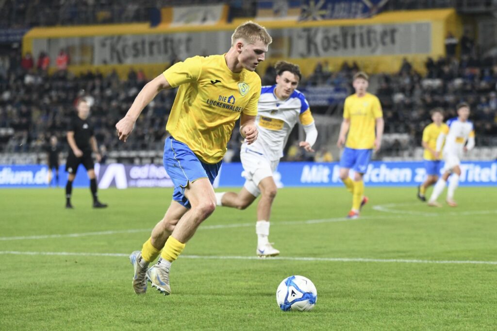 Am ersten Sieg im Paradies dicht vorbeigeschrammt 33 Am ersten Sieg im Paradies dicht vorbeigeschrammt 33