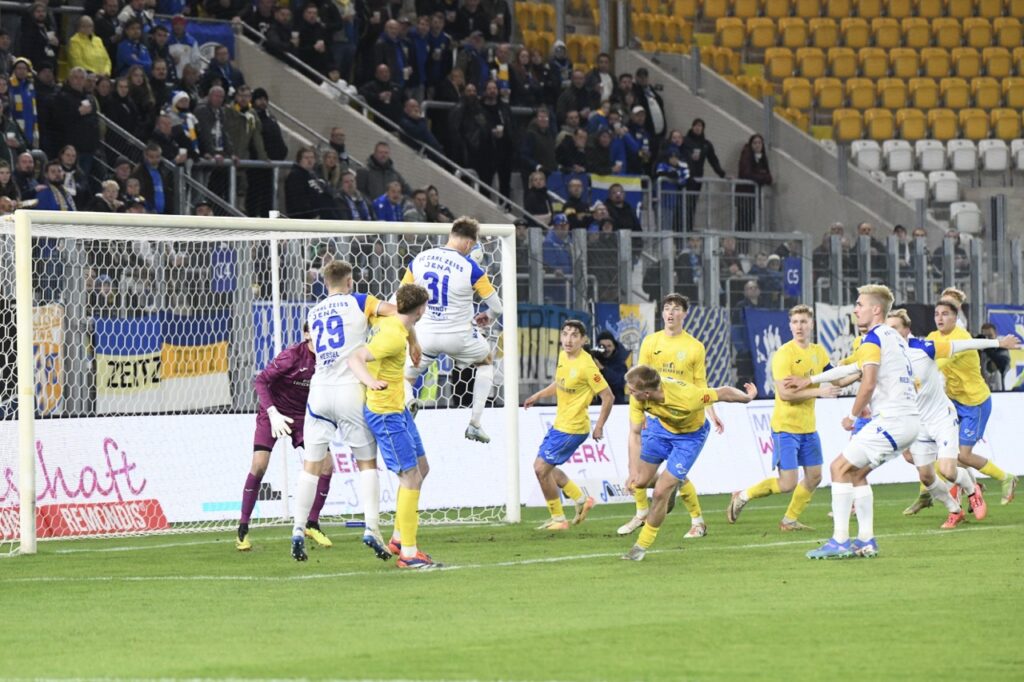 Am ersten Sieg im Paradies dicht vorbeigeschrammt 44 Am ersten Sieg im Paradies dicht vorbeigeschrammt 44