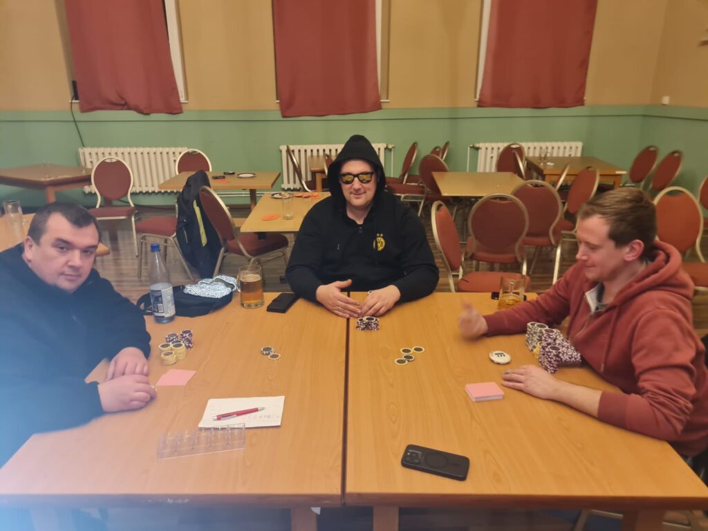 Neue Auflage vom Poker- und Skatturnier im Sportlertreff 8