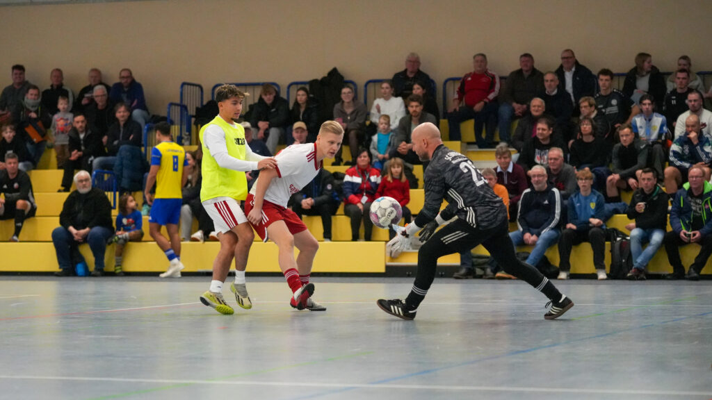 Titelverteidigung beim 2. Luckenwalder Pelikan Hallenmasters 19