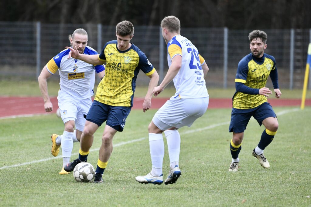 Testspiel gegen Jena 8