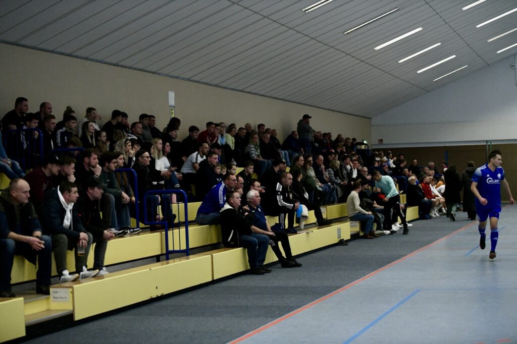 Titelverteidigung beim 2. Luckenwalder Pelikan Hallenmasters 32