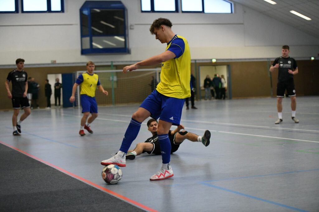 Titelverteidigung beim 2. Luckenwalder Pelikan Hallenmasters 35