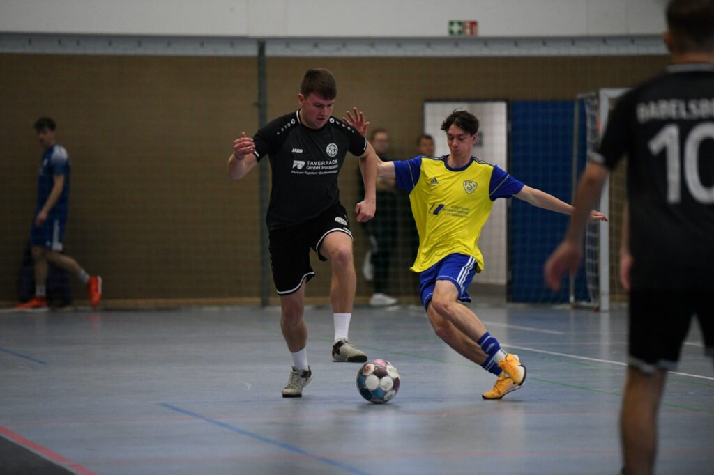 Titelverteidigung beim 2. Luckenwalder Pelikan Hallenmasters 40