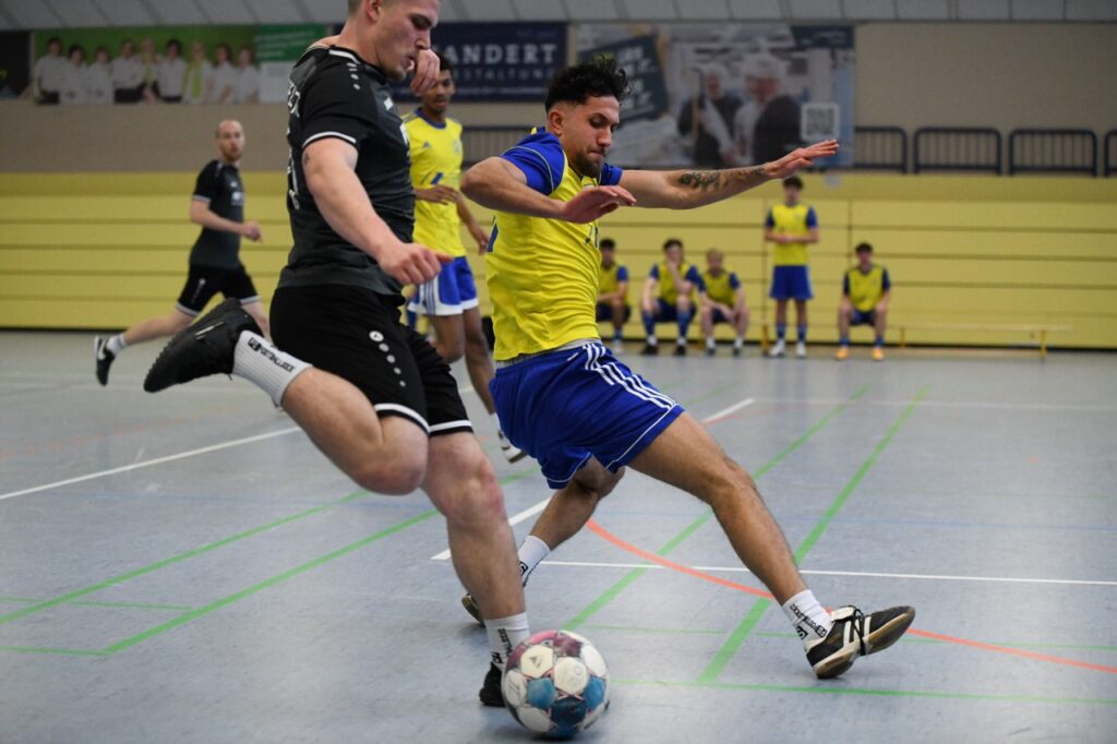 Titelverteidigung beim 2. Luckenwalder Pelikan Hallenmasters 42