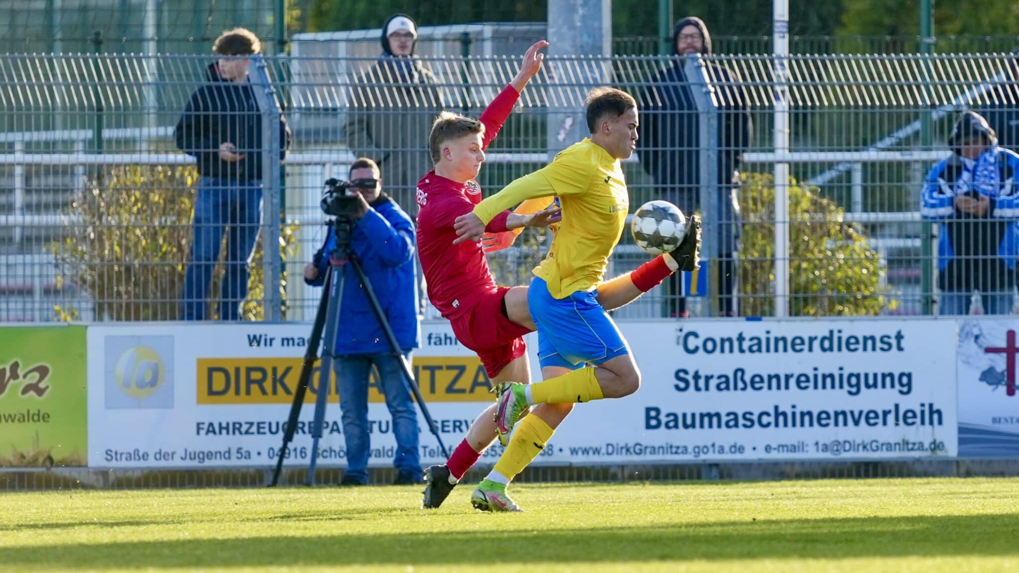 Simon Gollnack wird 23 7 Simon Gollnack wird 23 7