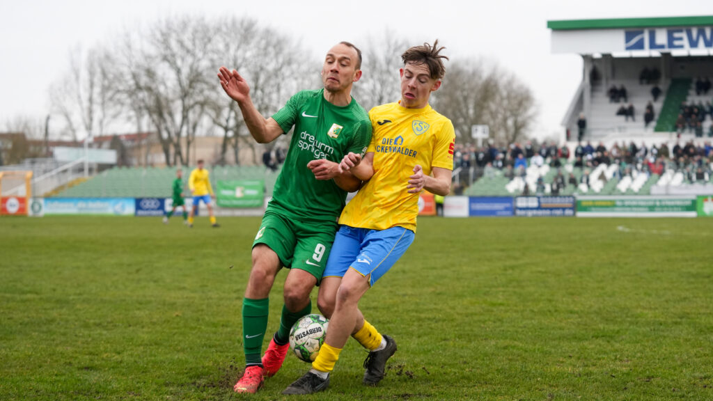 Gelungener FSV-Auftakt nach der Winterpause 24 Gelungener FSV-Auftakt nach der Winterpause 24