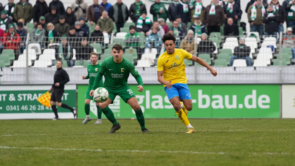 Gelungener FSV-Auftakt nach der Winterpause 11 Gelungener FSV-Auftakt nach der Winterpause 11