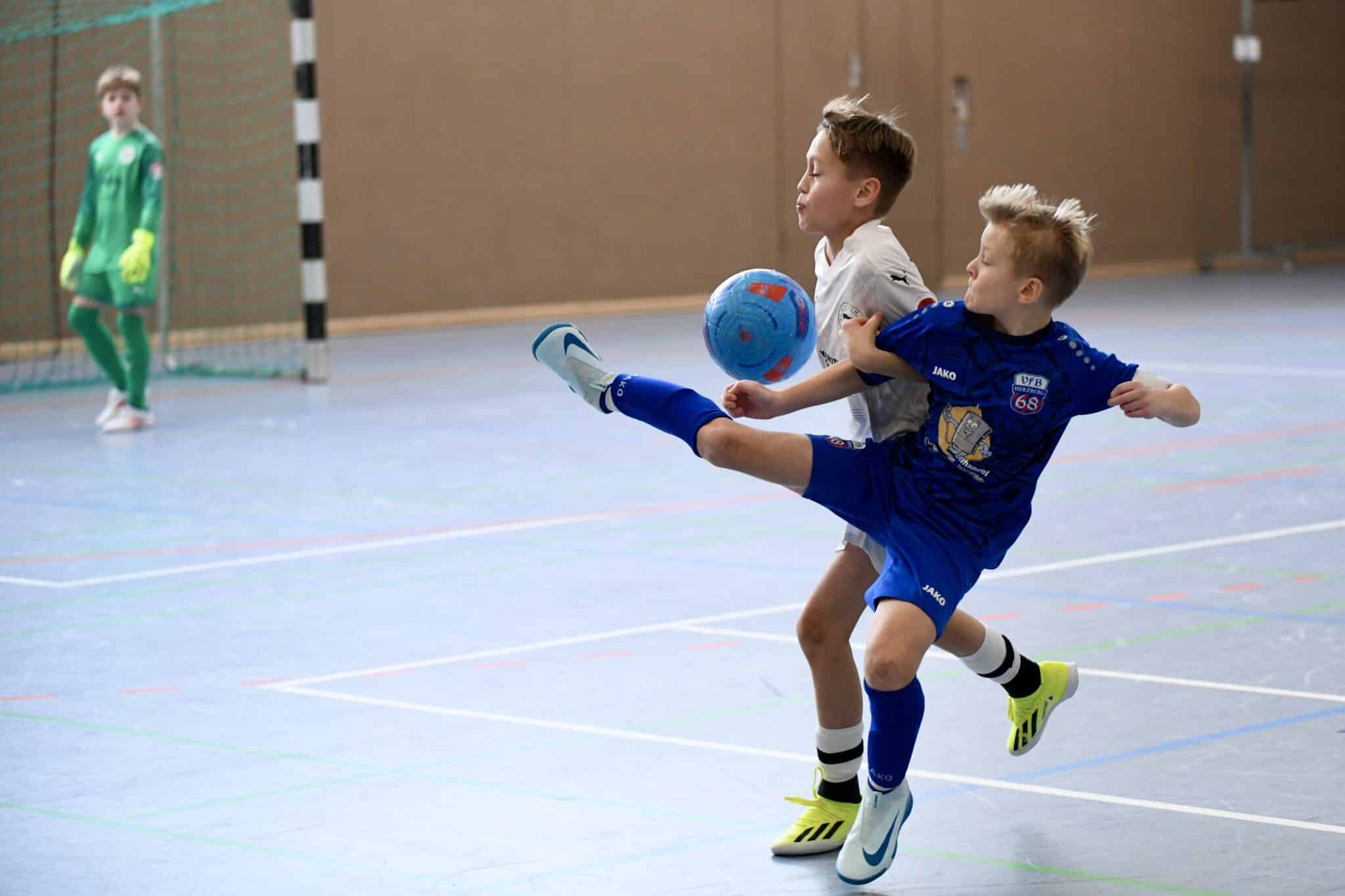 Bornim gewinnt Wärmetechnik Zimmermann-Cup 3 Bornim gewinnt Wärmetechnik Zimmermann-Cup 3