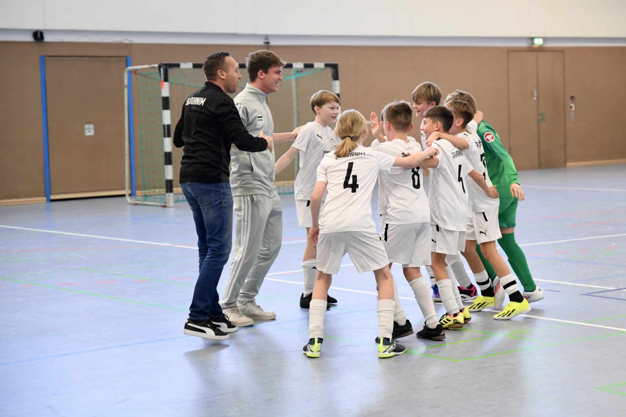 Bornim gewinnt Wärmetechnik Zimmermann-Cup 4 Bornim gewinnt Wärmetechnik Zimmermann-Cup 4