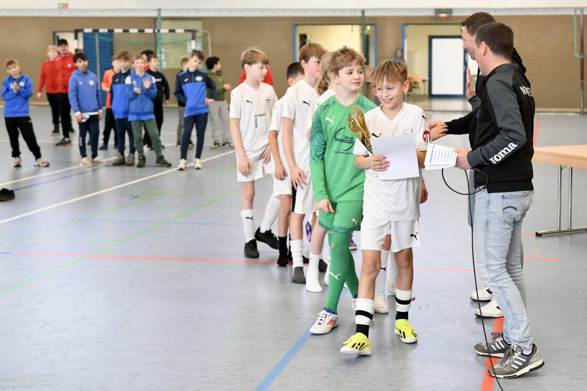 Bornim gewinnt Wärmetechnik Zimmermann-Cup 8 Bornim gewinnt Wärmetechnik Zimmermann-Cup 8