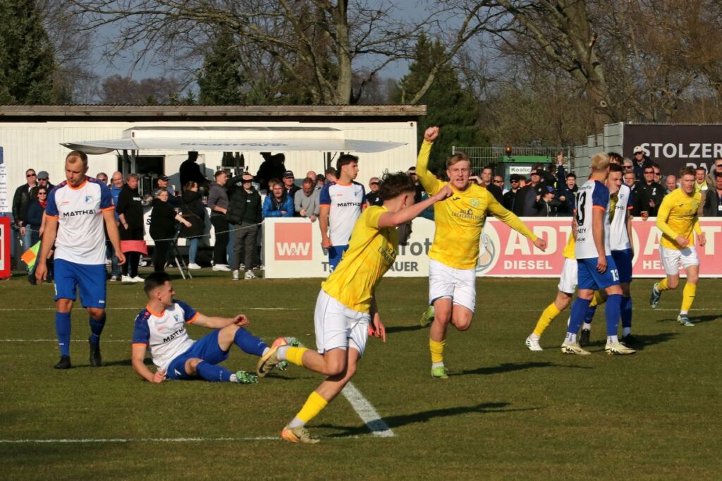Eine der bittersten Niederlagen in der jüngsten FSV-Geschichte 11