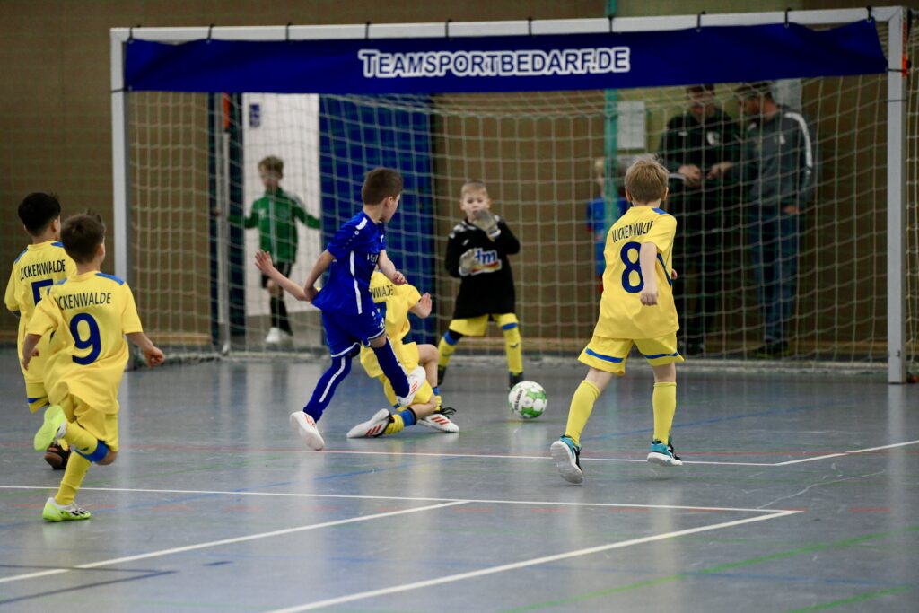 Ruhlsdorfer BC gewinnt Sandro Schleusner-Cup 29