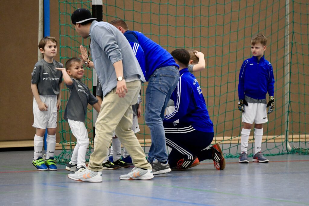 Ludwigsfelder FC siegt beim RS Fliesen-Design-Cup 2