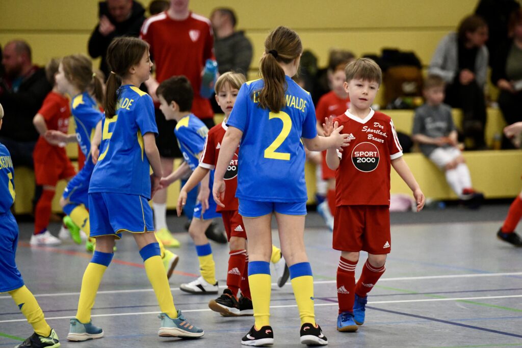 Ludwigsfelder FC siegt beim RS Fliesen-Design-Cup 4
