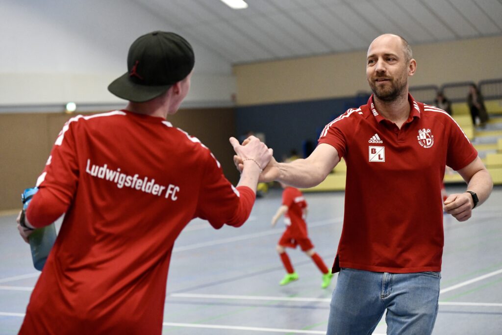 Ludwigsfelder FC siegt beim RS Fliesen-Design-Cup 5