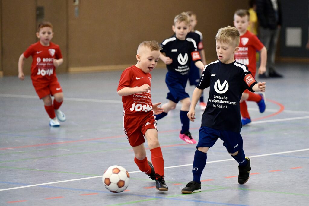 Ludwigsfelder FC siegt beim RS Fliesen-Design-Cup 40