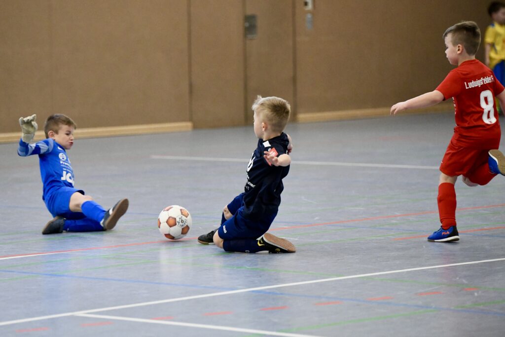 Ludwigsfelder FC siegt beim RS Fliesen-Design-Cup 43