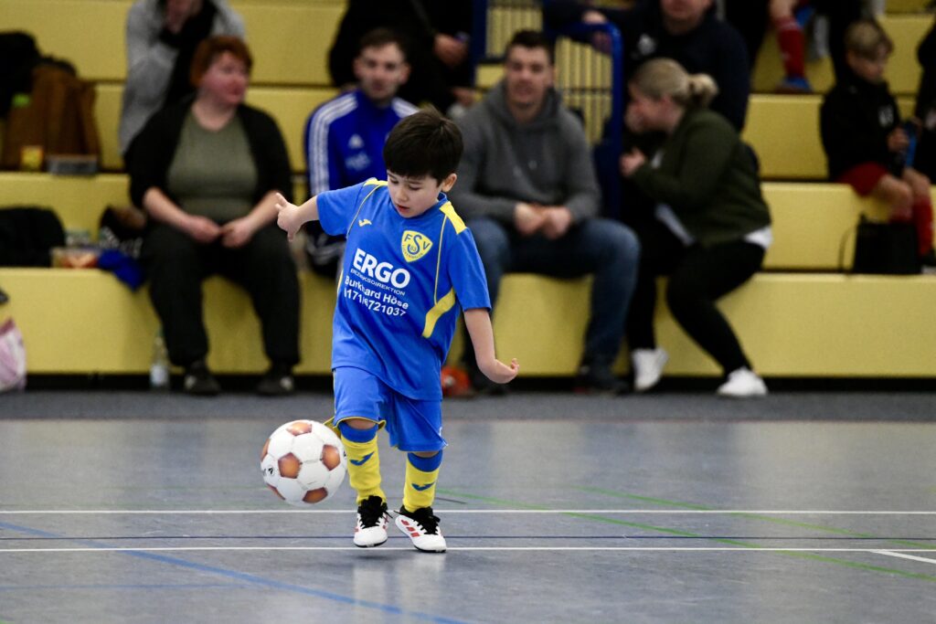Ludwigsfelder FC siegt beim RS Fliesen-Design-Cup 50