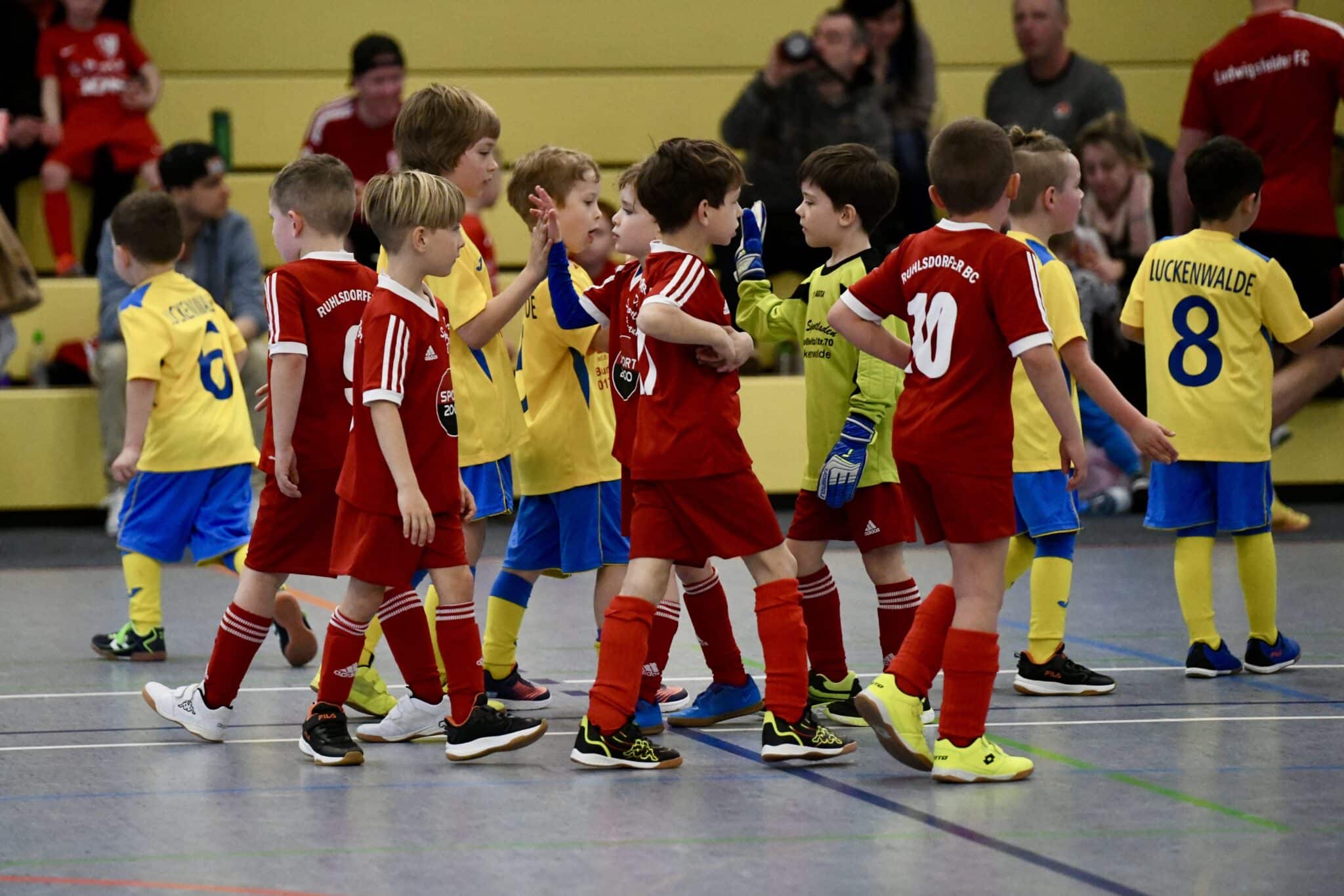 Ludwigsfelder FC siegt beim RS Fliesen-Design-Cup 8