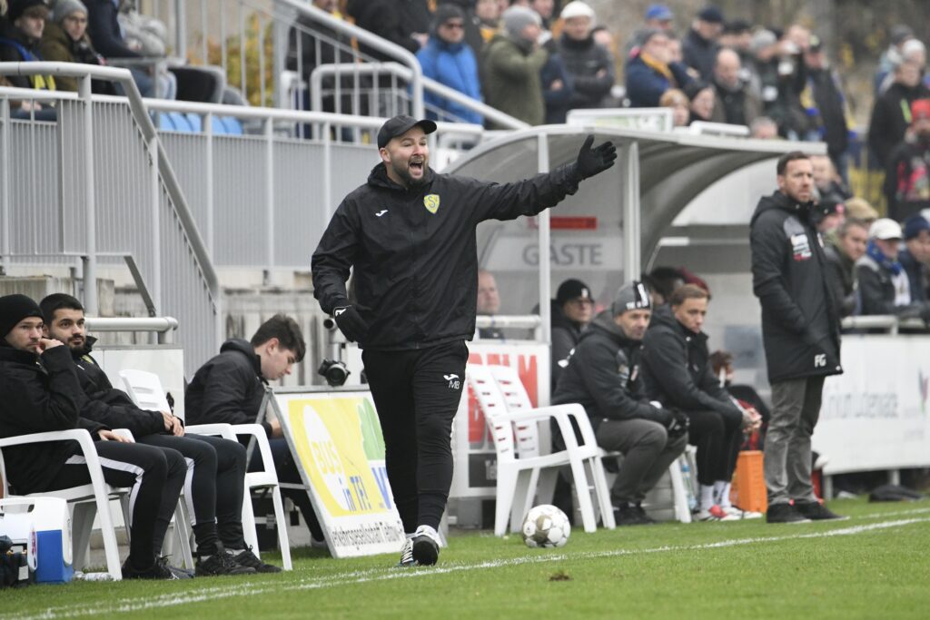 Cheftrainer Michael Braune feiert Geburtstag 7