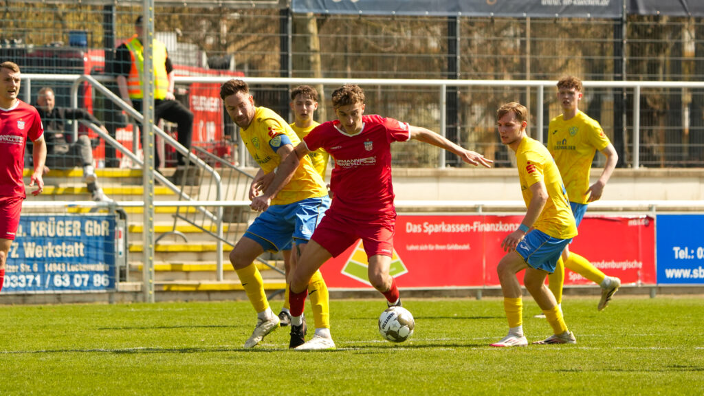 Zwickau nutzt eine seiner Chancen, Luckenwalde nicht 14
