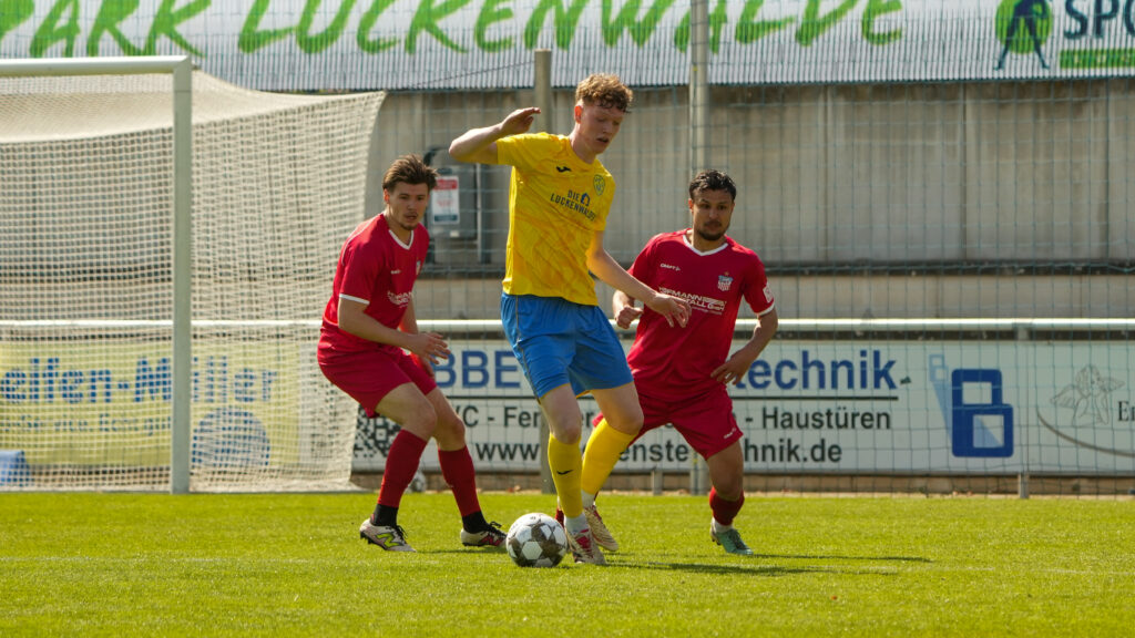 Zwickau nutzt eine seiner Chancen, Luckenwalde nicht 19