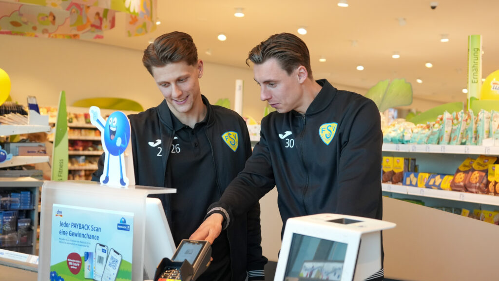 Erfolgreiche Verkaufsaktion bei unserem Sponsor dm 13