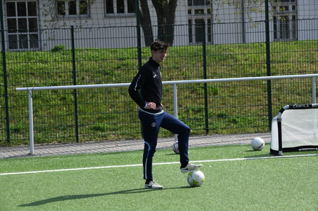 Ostercamp 2025 – Vier Tage voller Fußball, Spaß und Stars beim FSV 63 Luckenwalde 64