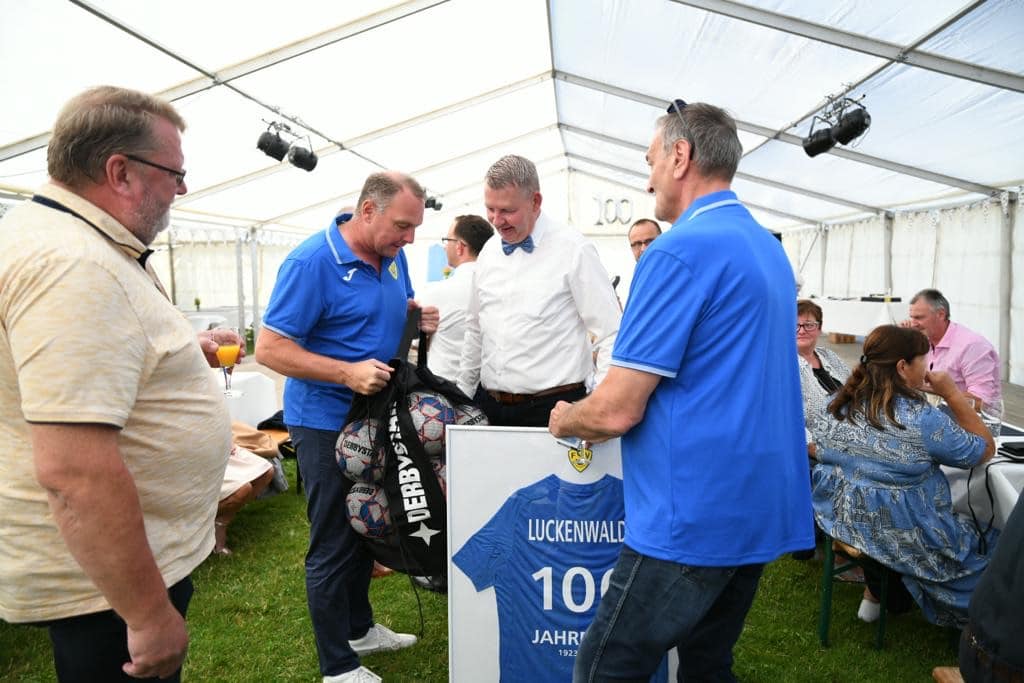 Fred Krüger - Wir gratulieren einem Gestalter und FSV-Kenner 13 Fred Krüger - Wir gratulieren einem Gestalter und FSV-Kenner 13