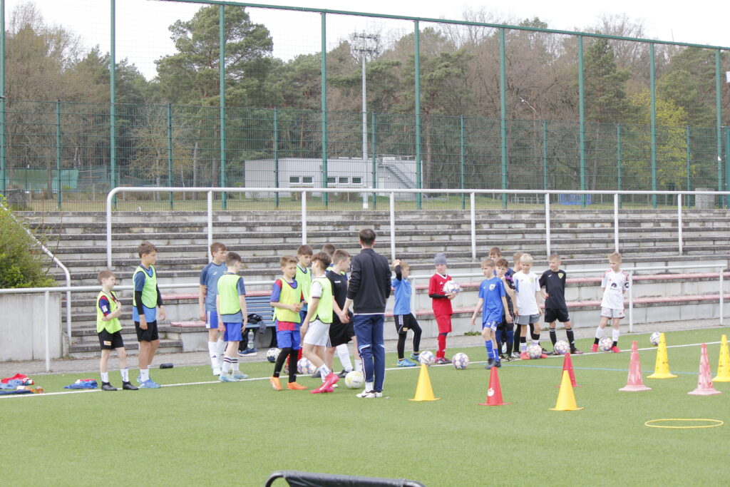 Ostercamp 2025 – Vier Tage voller Fußball, Spaß und Stars beim FSV 63 Luckenwalde 7