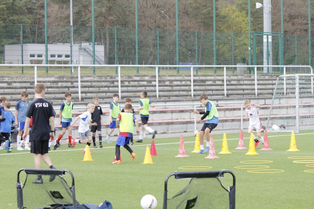 Ostercamp 2025 – Vier Tage voller Fußball, Spaß und Stars beim FSV 63 Luckenwalde 3