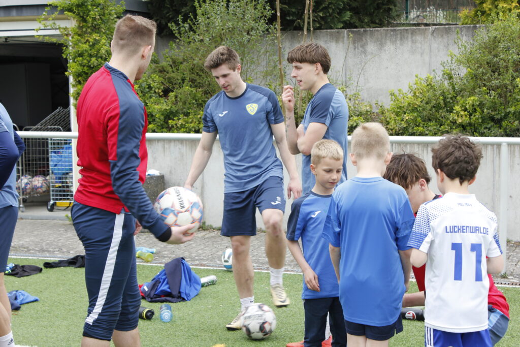 Ostercamp 2025 – Vier Tage voller Fußball, Spaß und Stars beim FSV 63 Luckenwalde 35