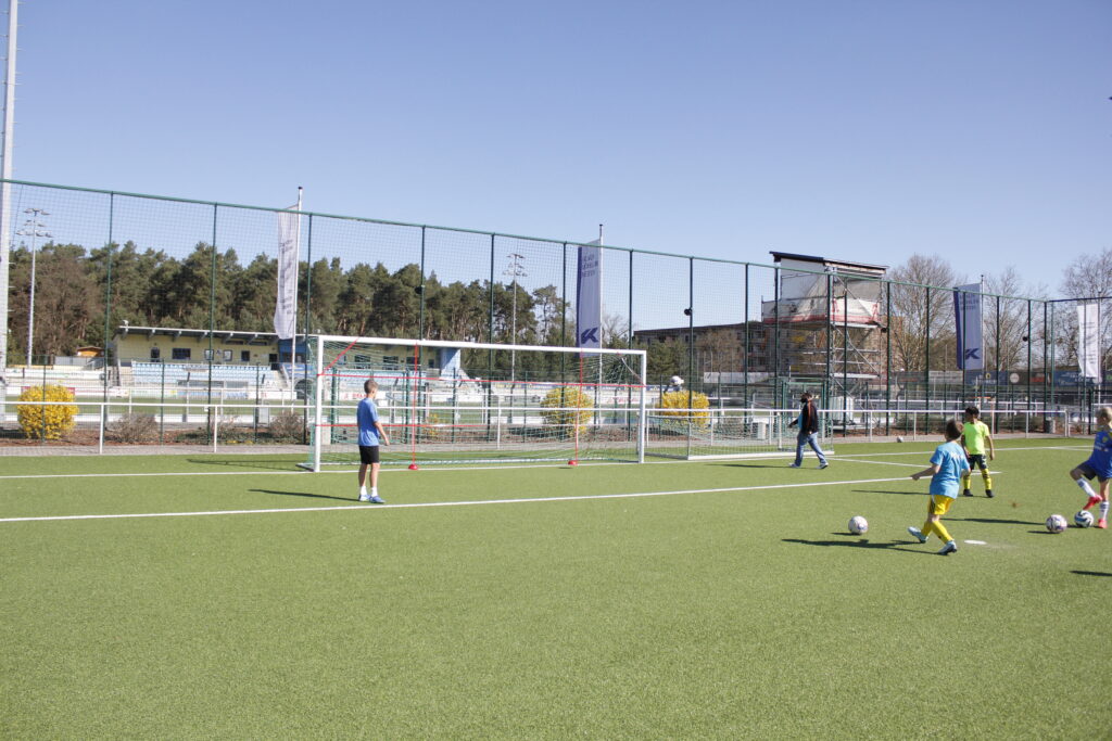 Ostercamp 2025 – Vier Tage voller Fußball, Spaß und Stars beim FSV 63 Luckenwalde 75
