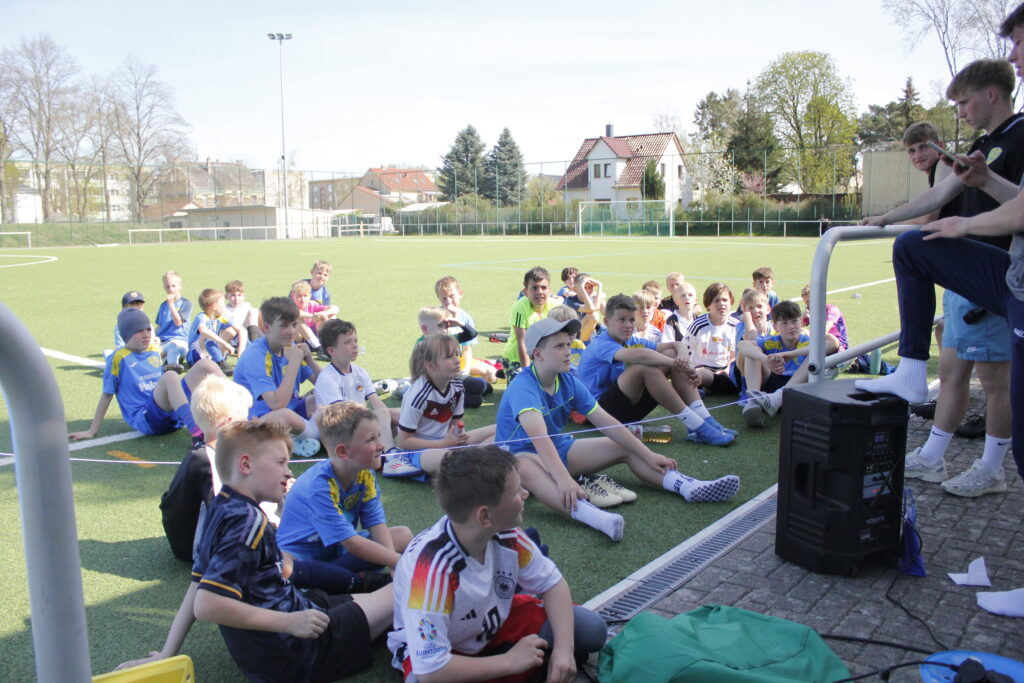 Ostercamp 2025 – Vier Tage voller Fußball, Spaß und Stars beim FSV 63 Luckenwalde 83