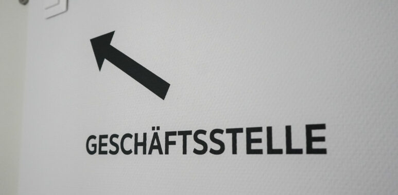 Eröffnung der neuen Geschäftsstelle 1