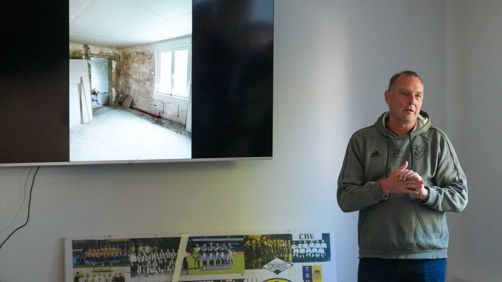 Eröffnung der neuen Geschäftsstelle 2 Eröffnung der neuen Geschäftsstelle 2