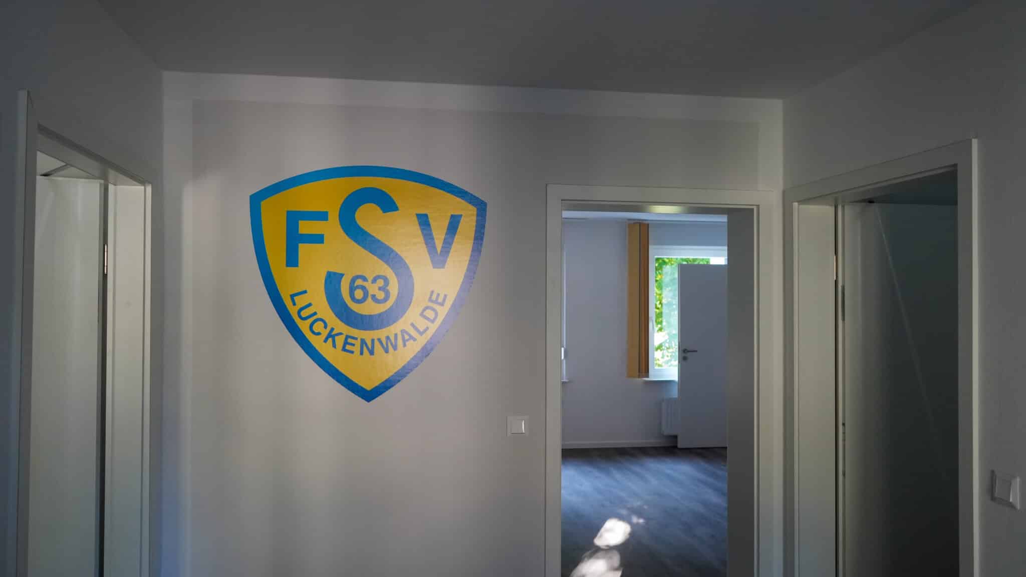 Eröffnung der neuen Geschäftsstelle 82 Eröffnung der neuen Geschäftsstelle 82